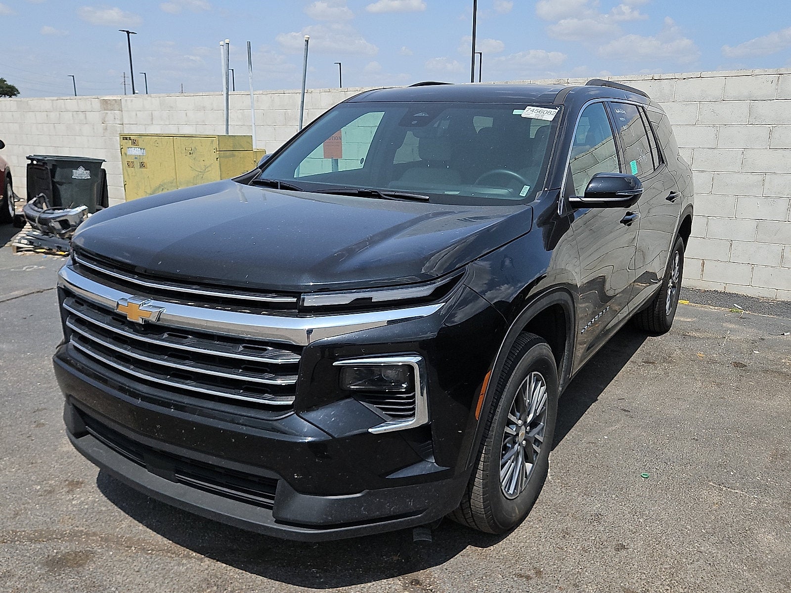Mosaic Black Metallic 2026 Chevrolet Traverse SUV / Crossover Front-Wheel Drive Automatic