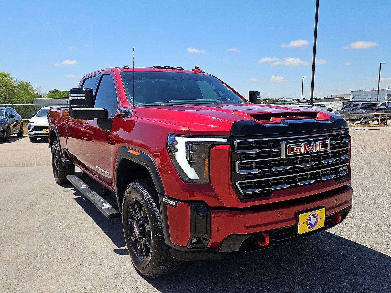 View vehicle photo 7