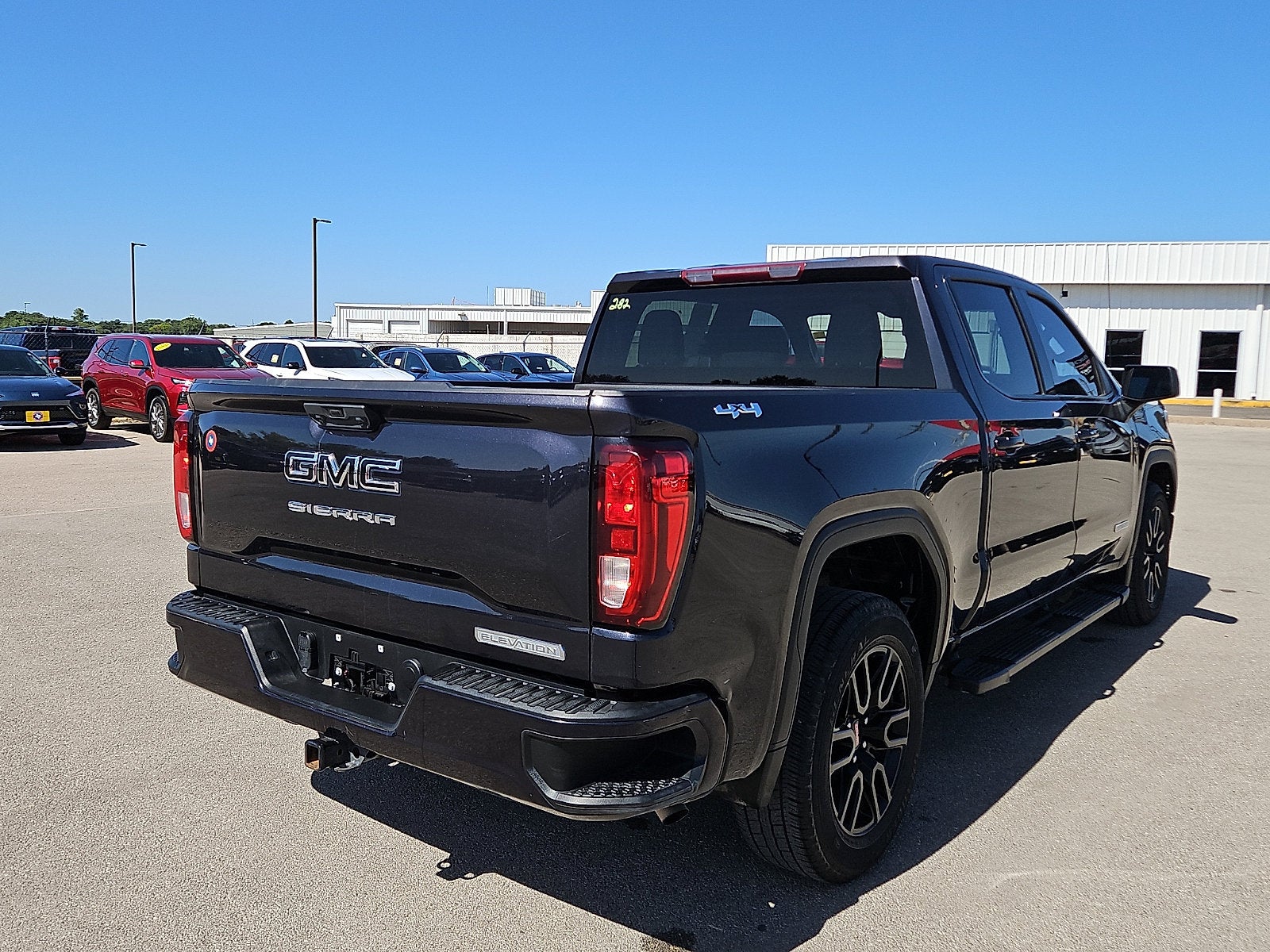 View vehicle photo 5