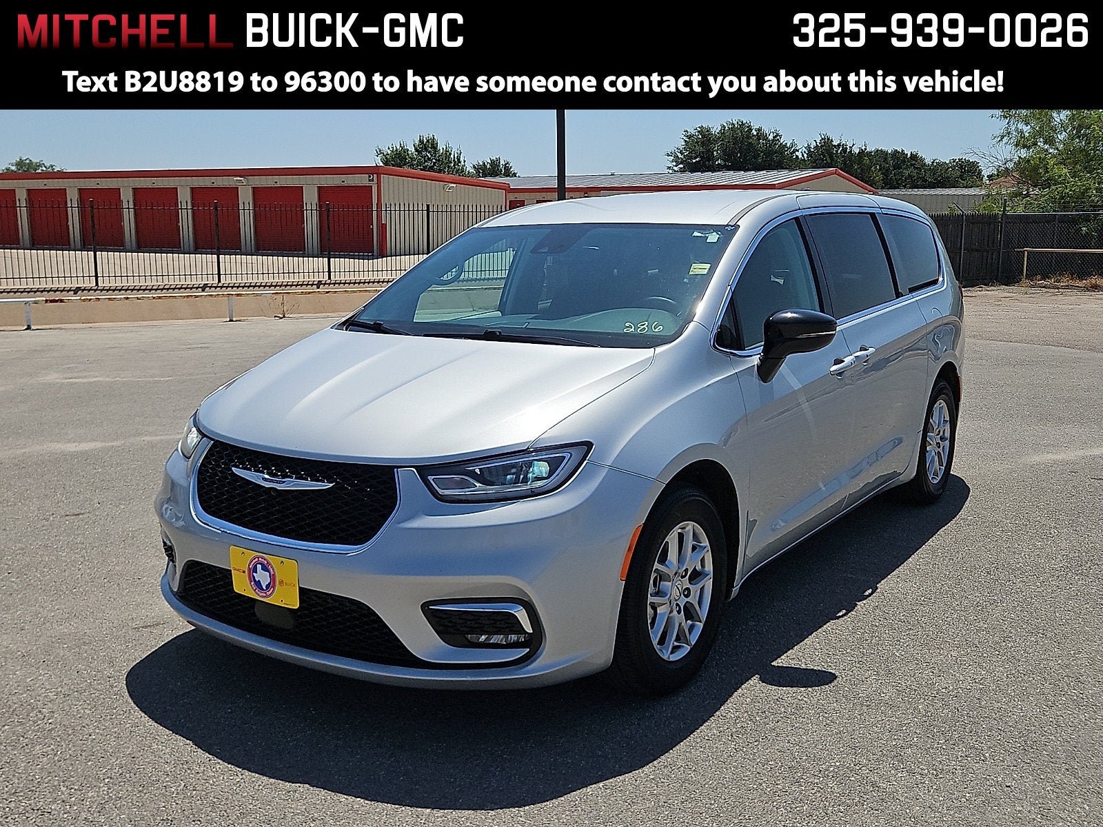  2024 Chrysler Pacifica Touring L FWD   