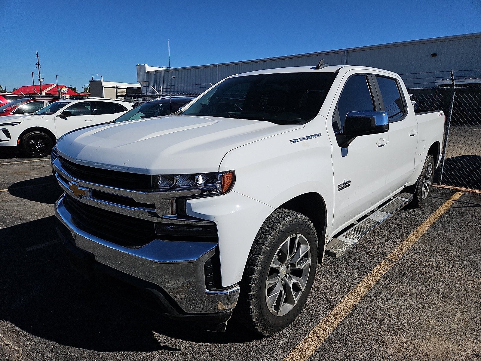 Summit White 2019 Chevrolet Silverado 1500 Pickup Truck Four-Wheel Drive Automatic