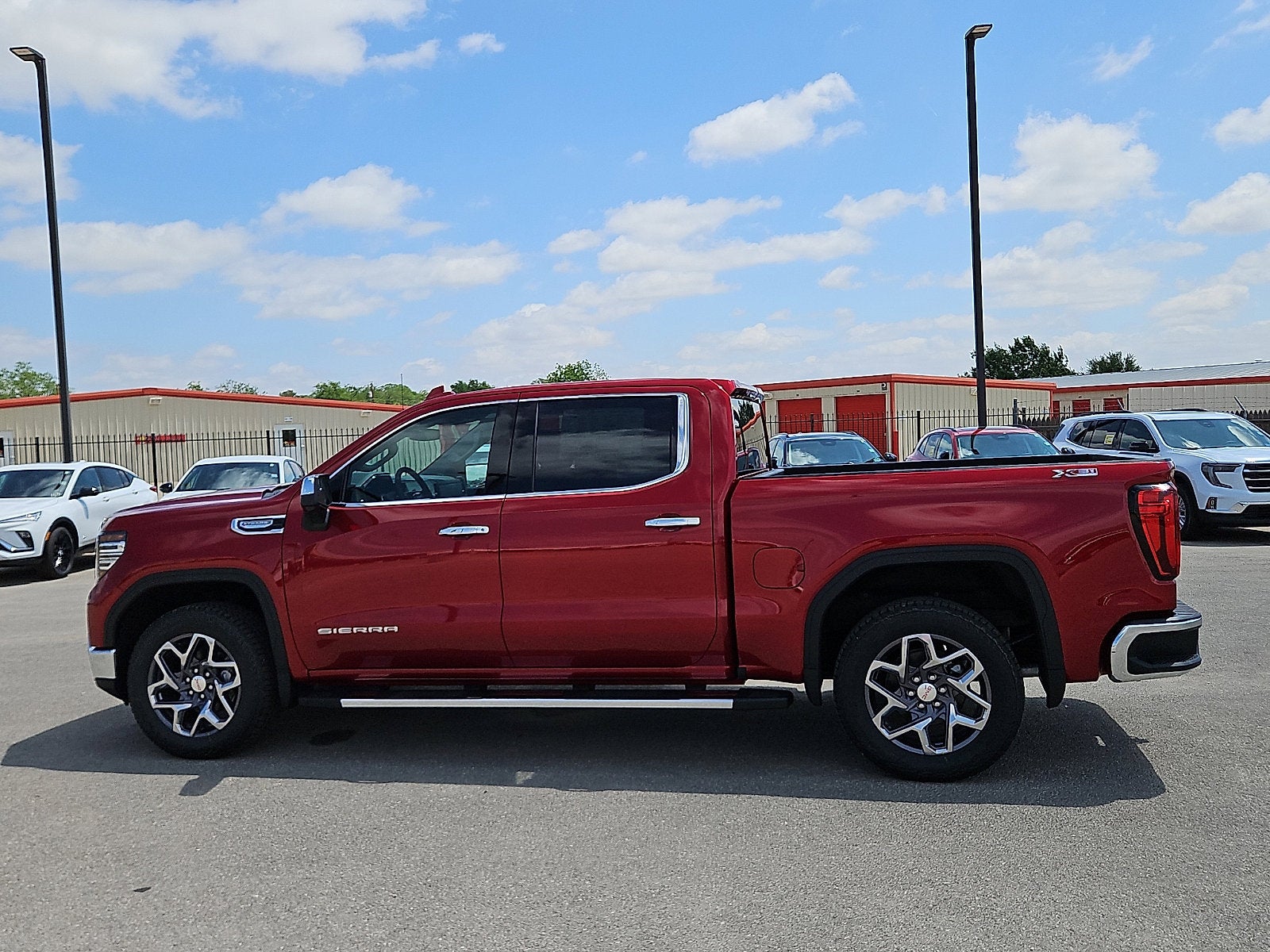 View vehicle photo 2
