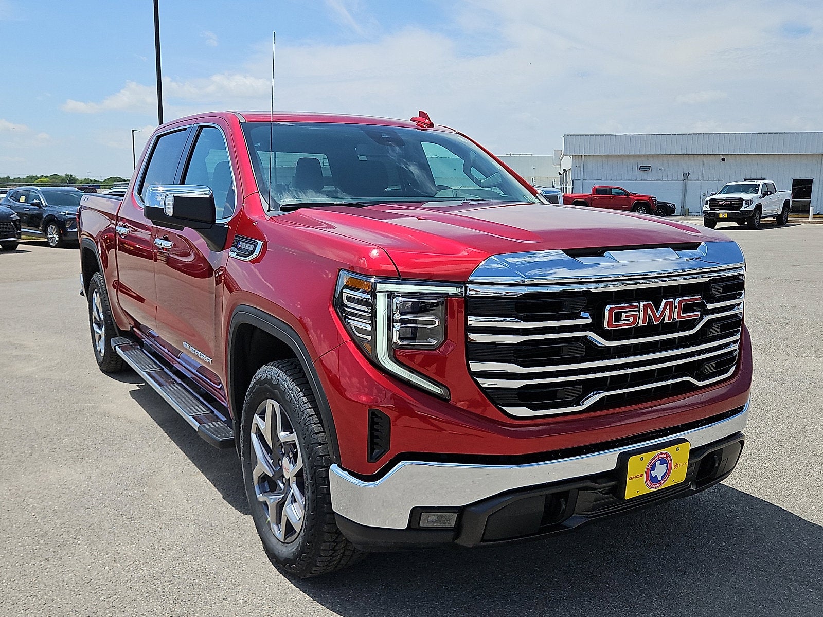 View vehicle photo 7
