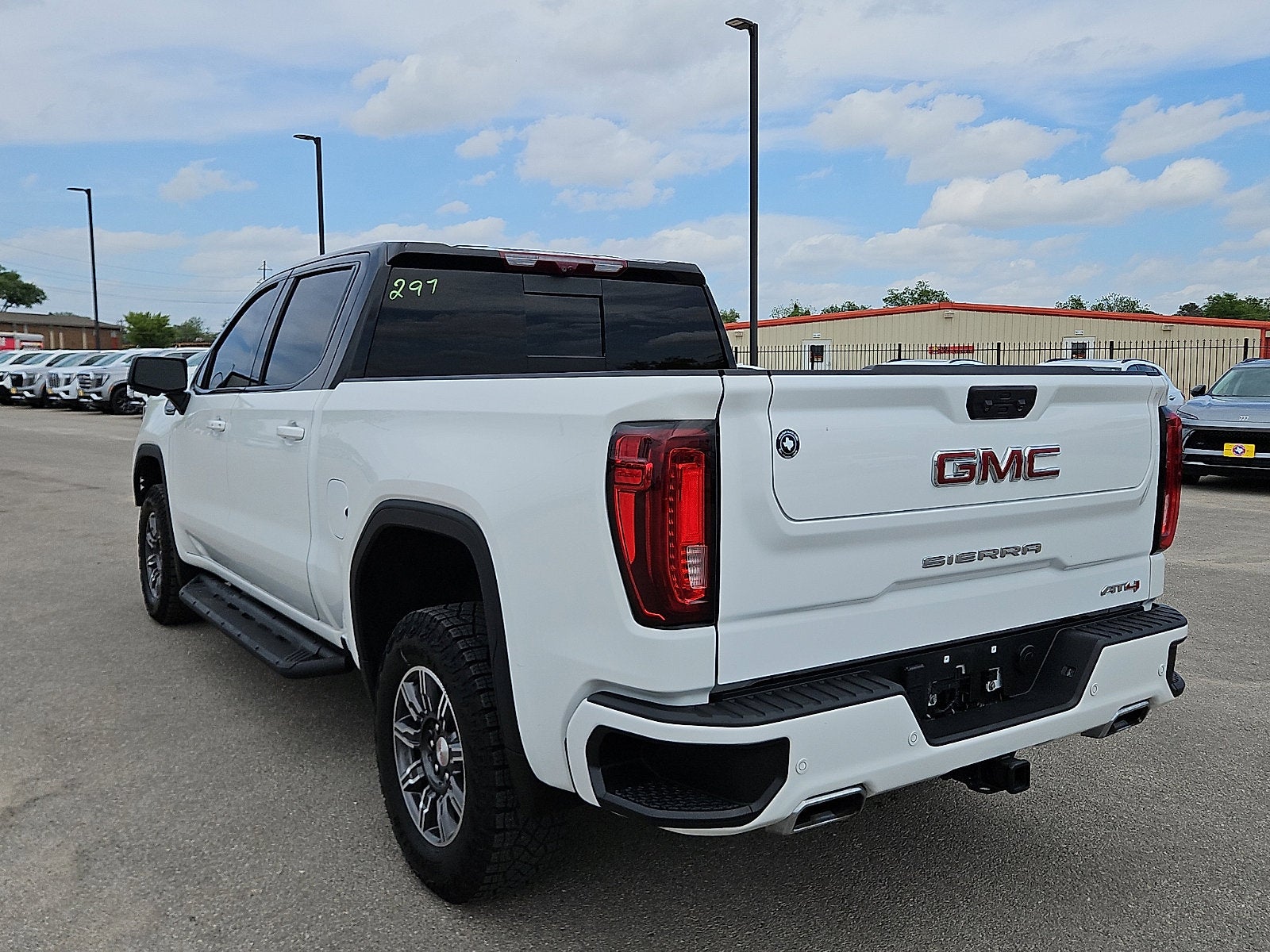 View vehicle photo 3