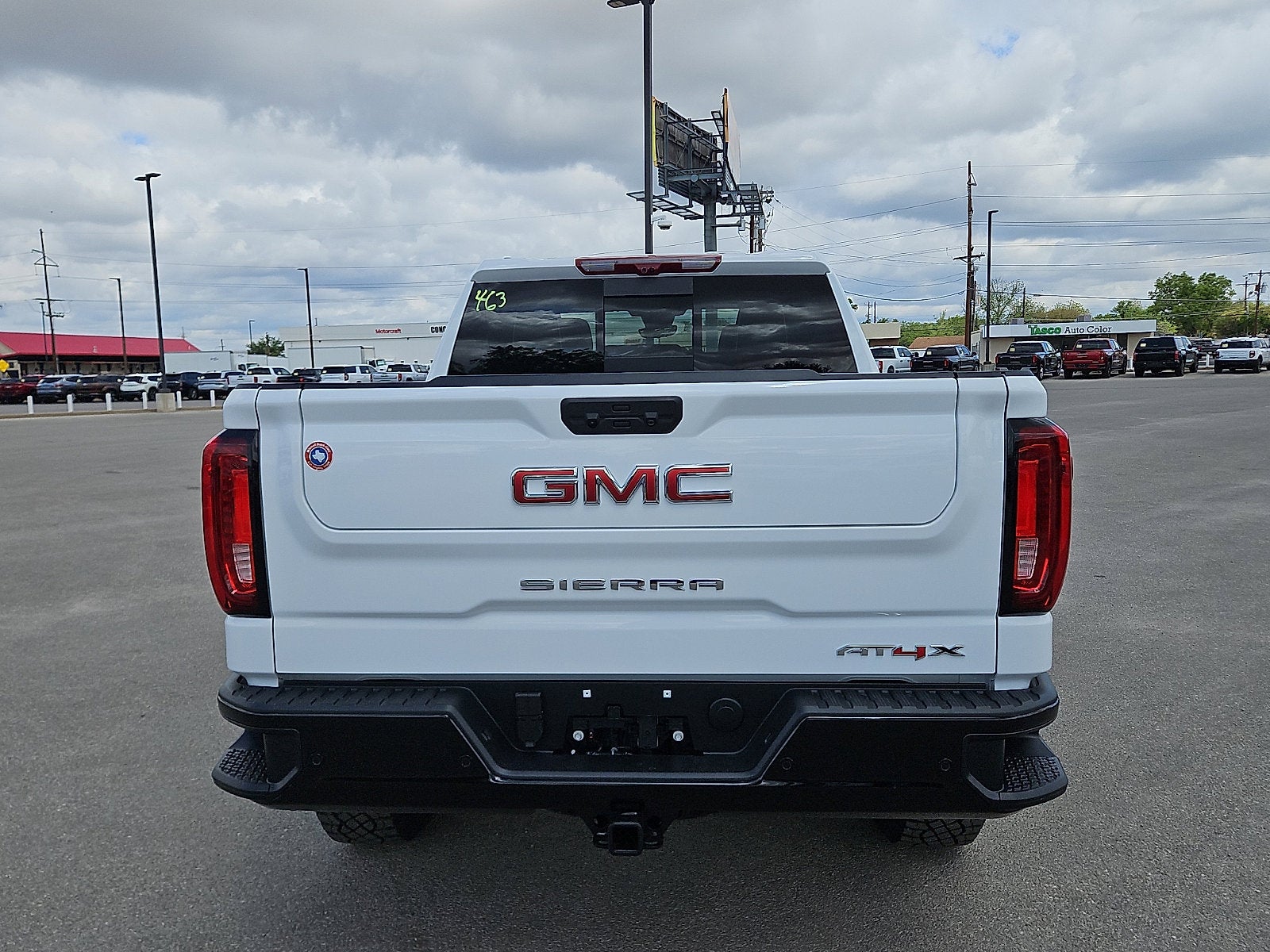 View vehicle photo 4