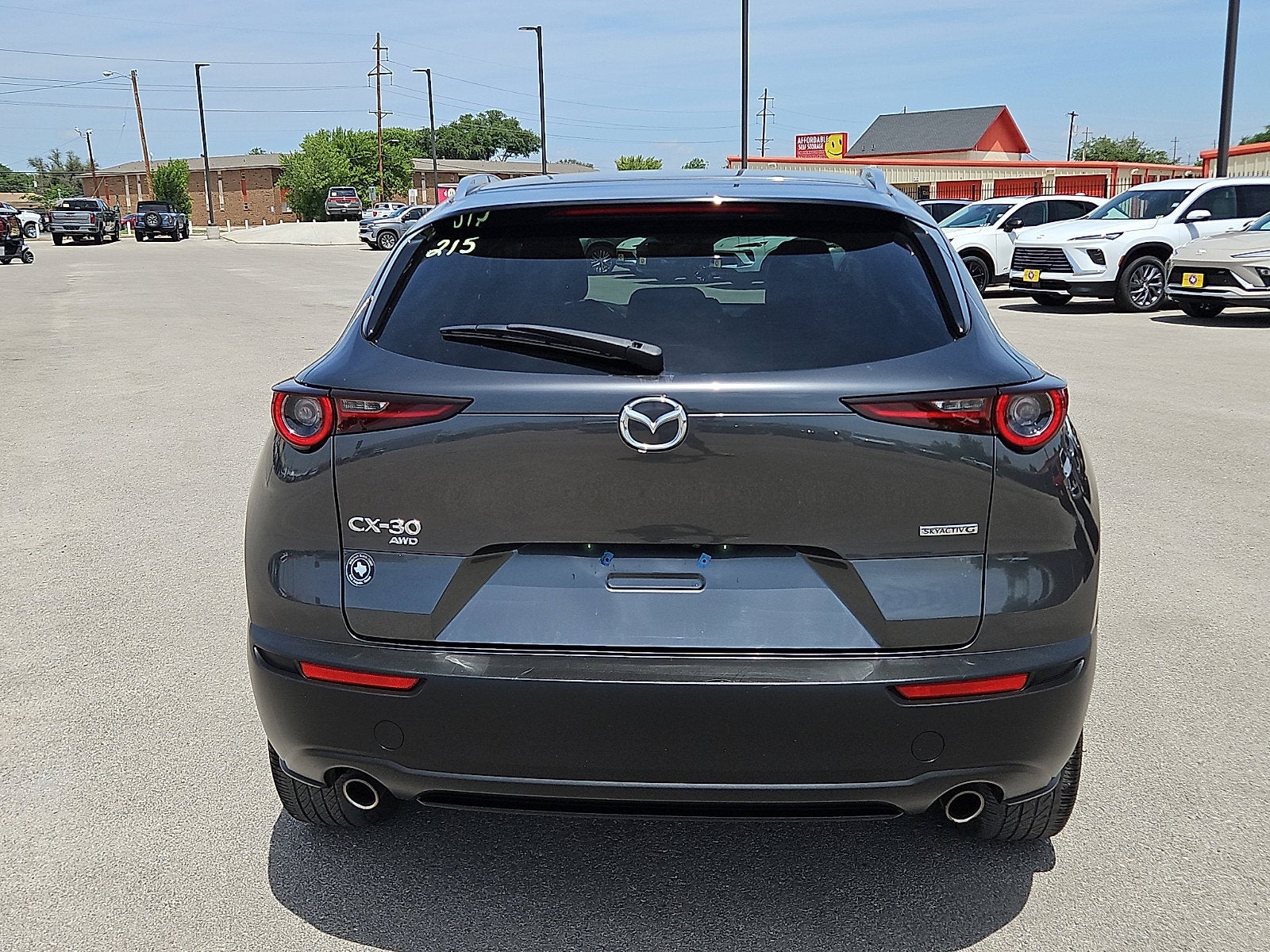 View vehicle photo 4