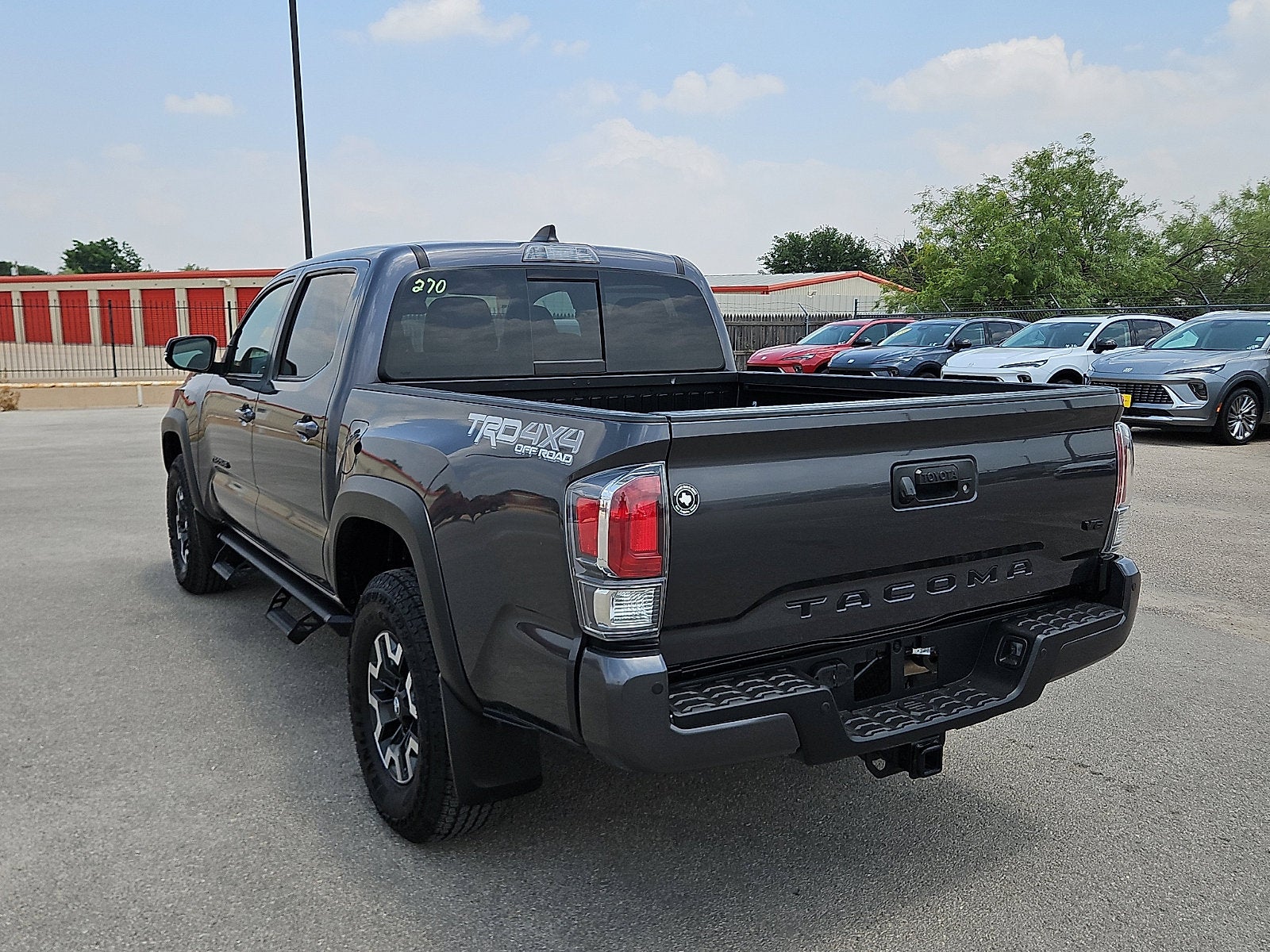 View vehicle photo 3