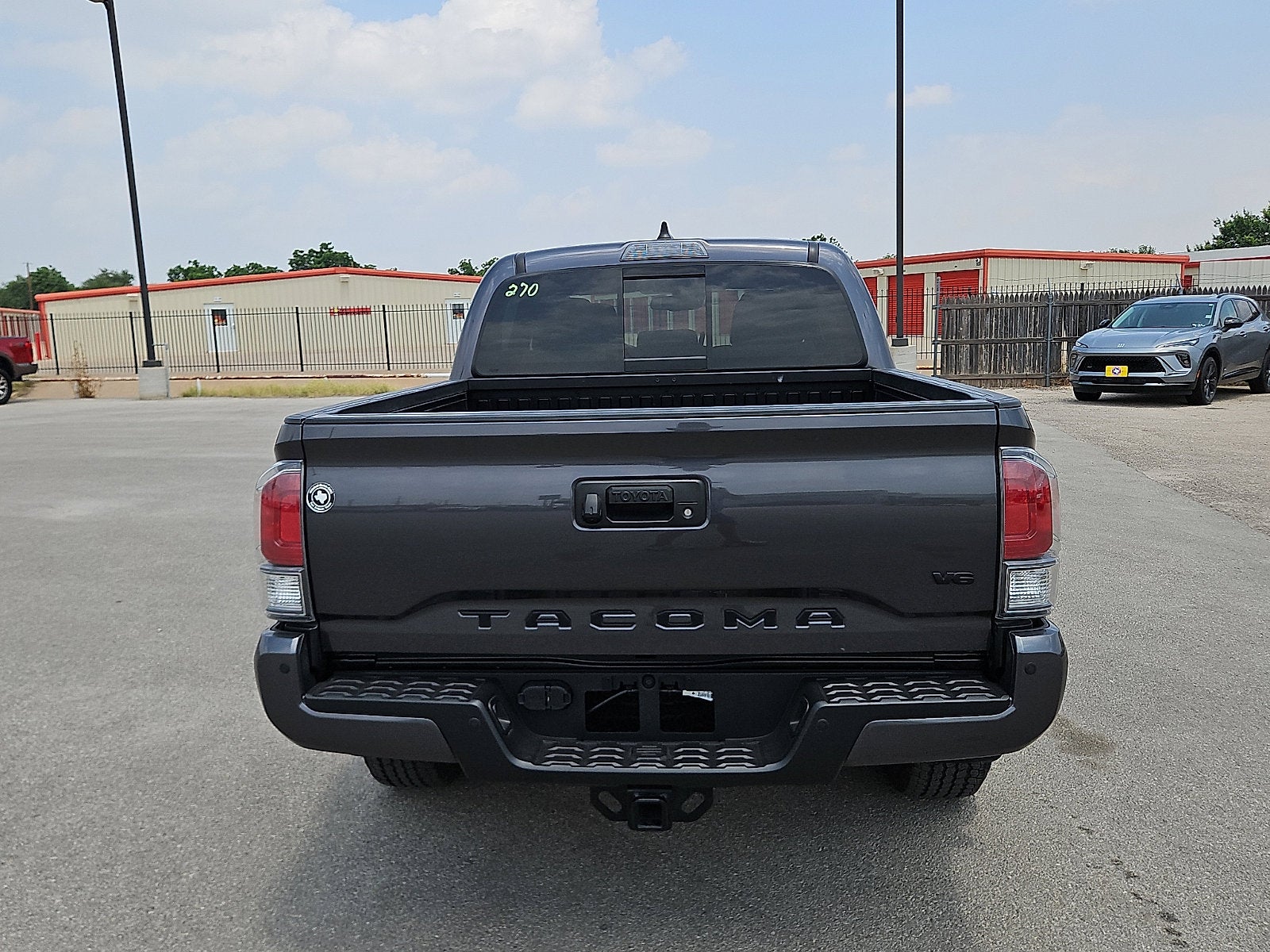 View vehicle photo 4