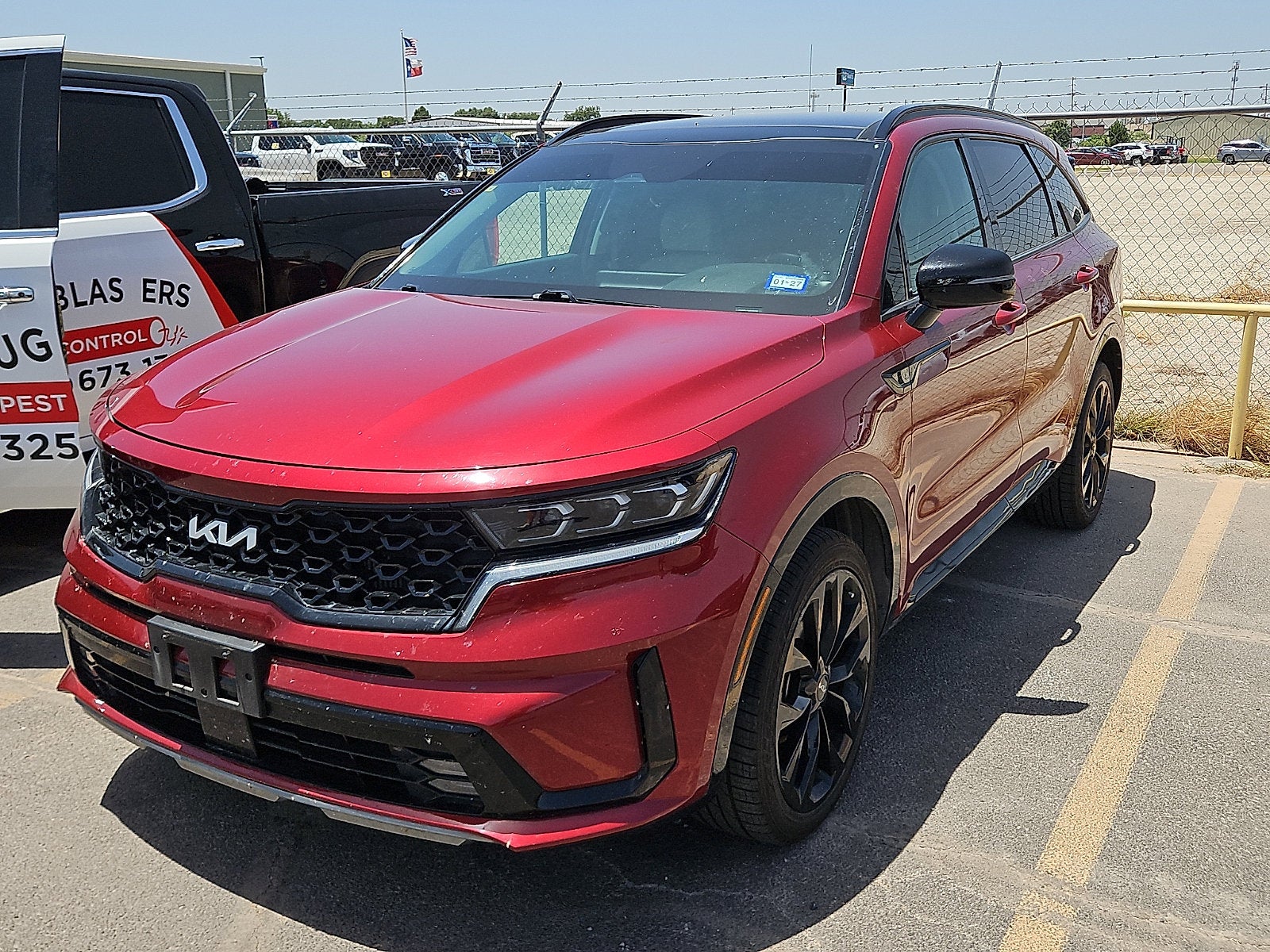 Red 2022 Kia Sorento SUV / Crossover Front-Wheel Drive 