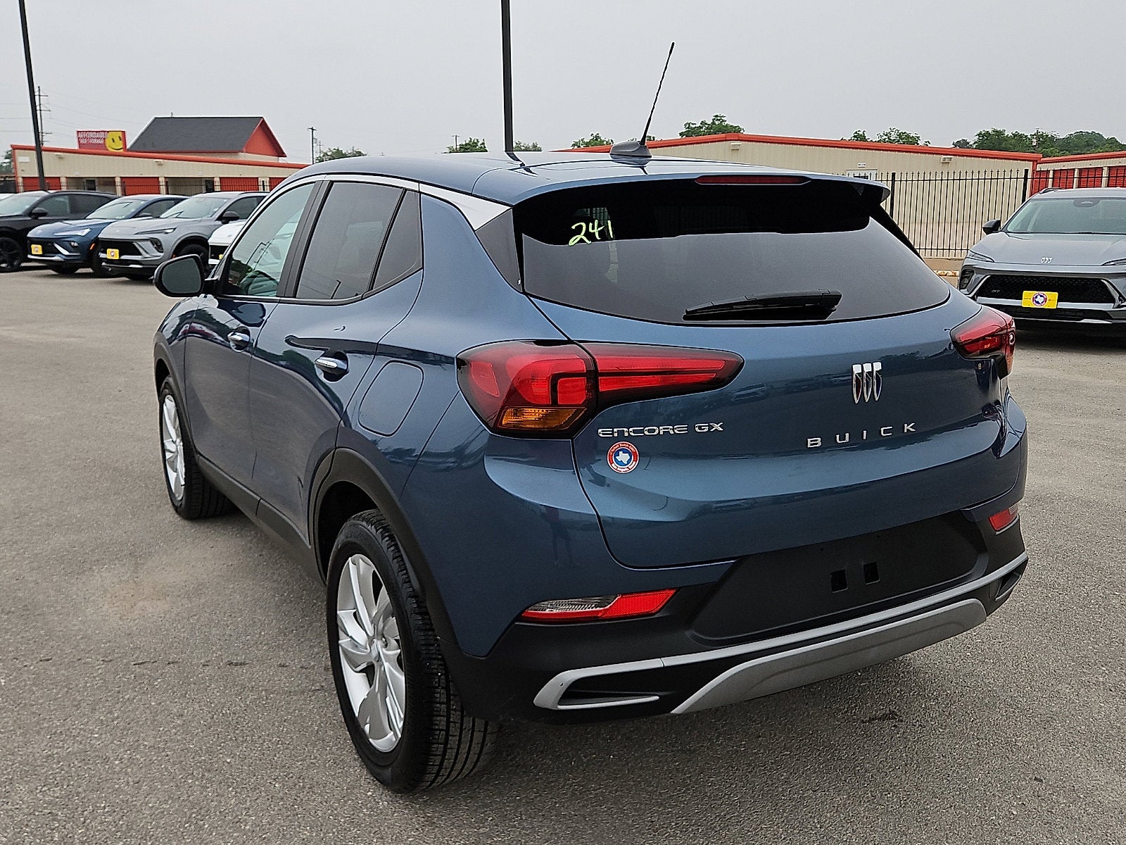 View vehicle photo 3