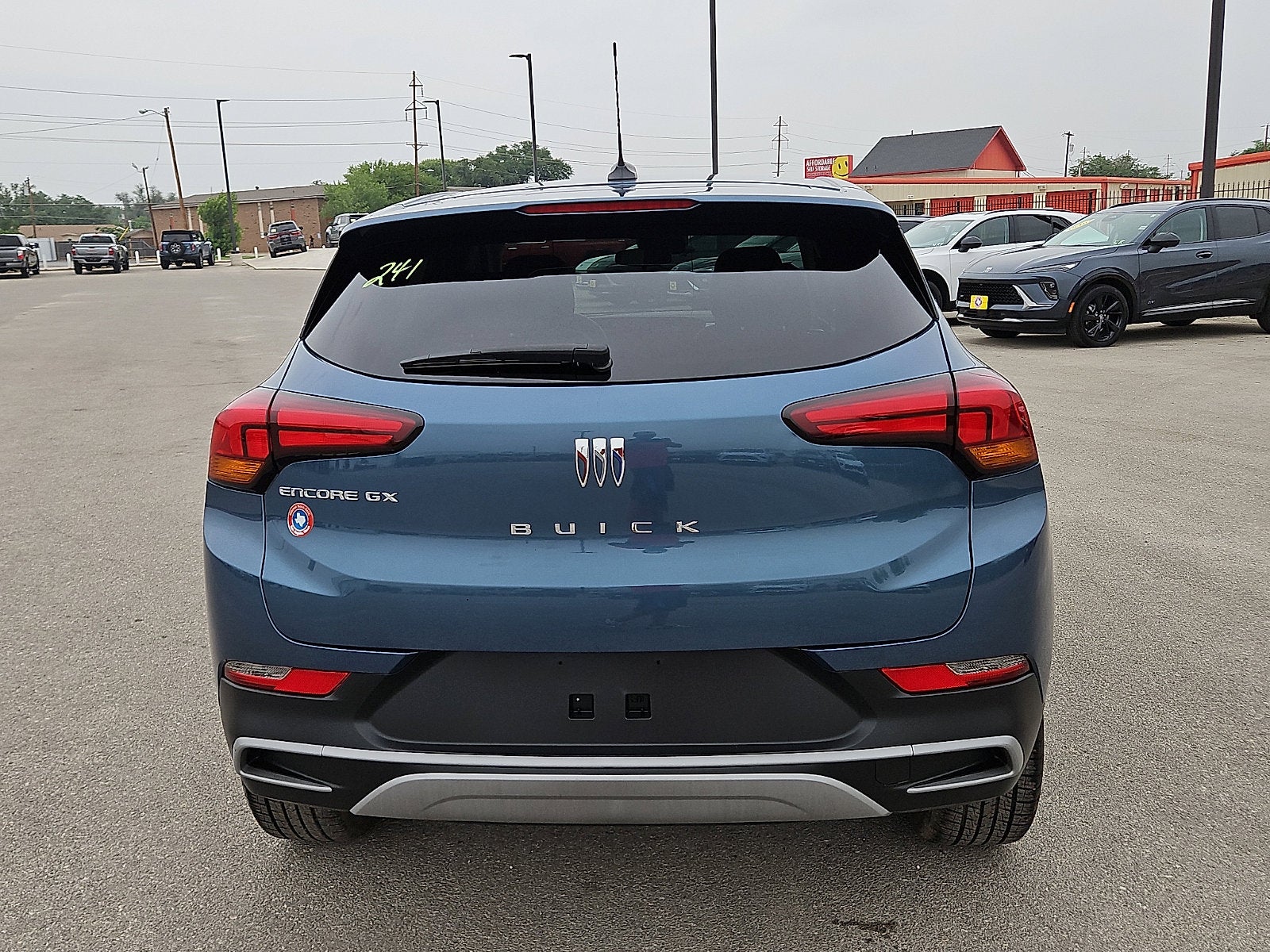 View vehicle photo 4