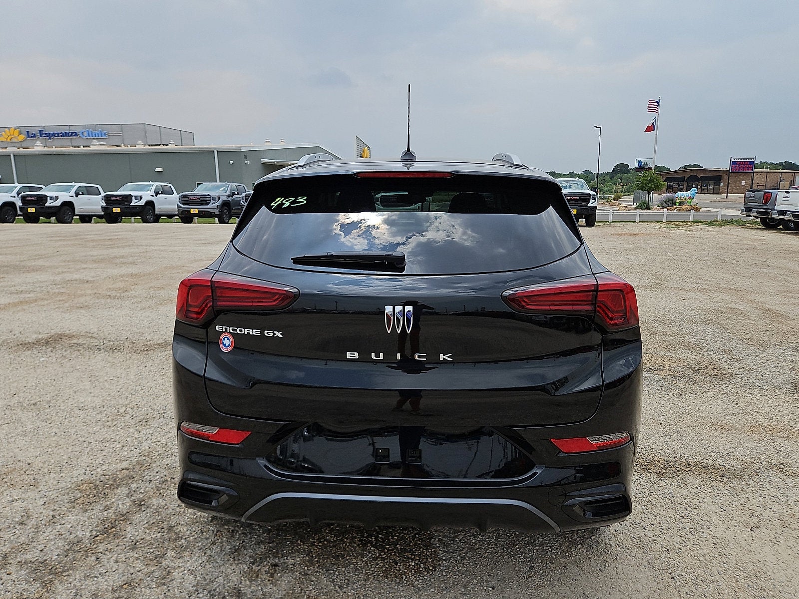 View vehicle photo 4