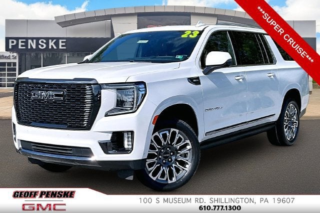 White Frost Tricoat 2023 GMC Yukon XL SUV / Crossover Four-Wheel Drive Automatic