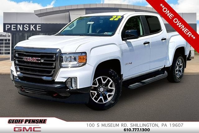  2022 GMC Canyon AT4 Crew Cab 4WD with Cloth   