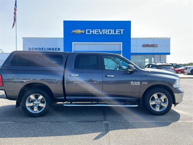  2017 RAM 1500 Big Horn Crew Cab 4WD   