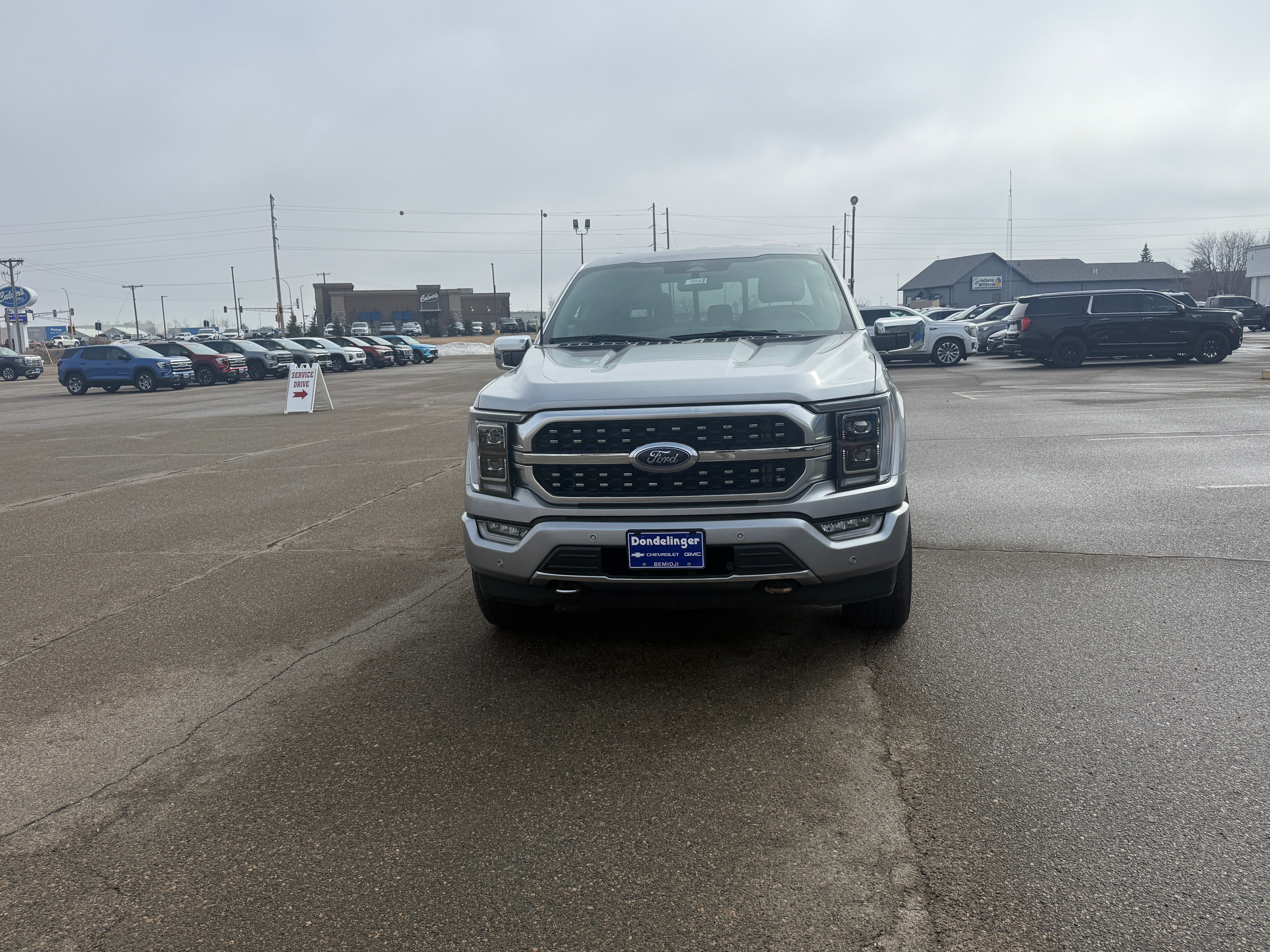 View vehicle photo 7