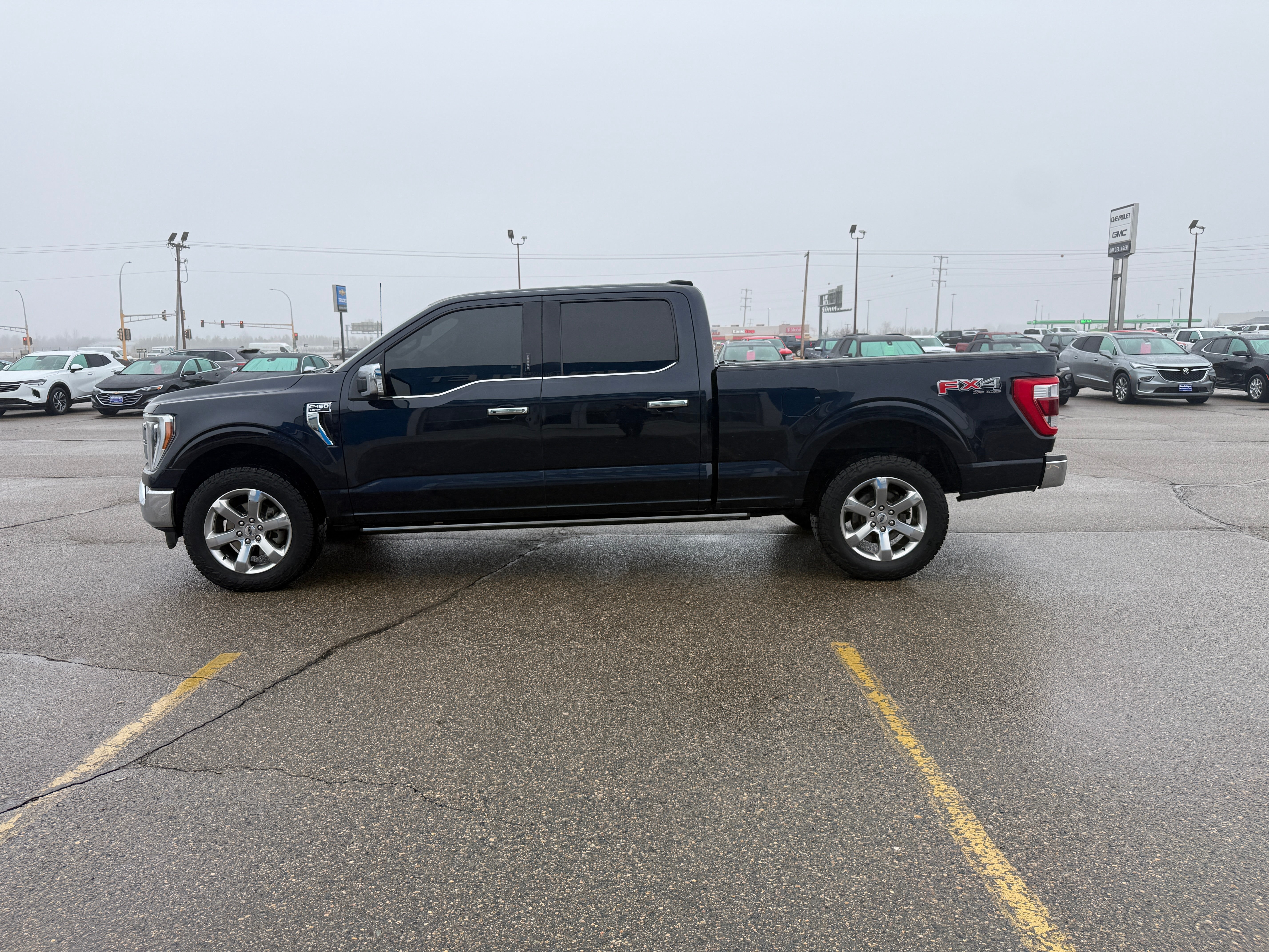 View vehicle photo 2