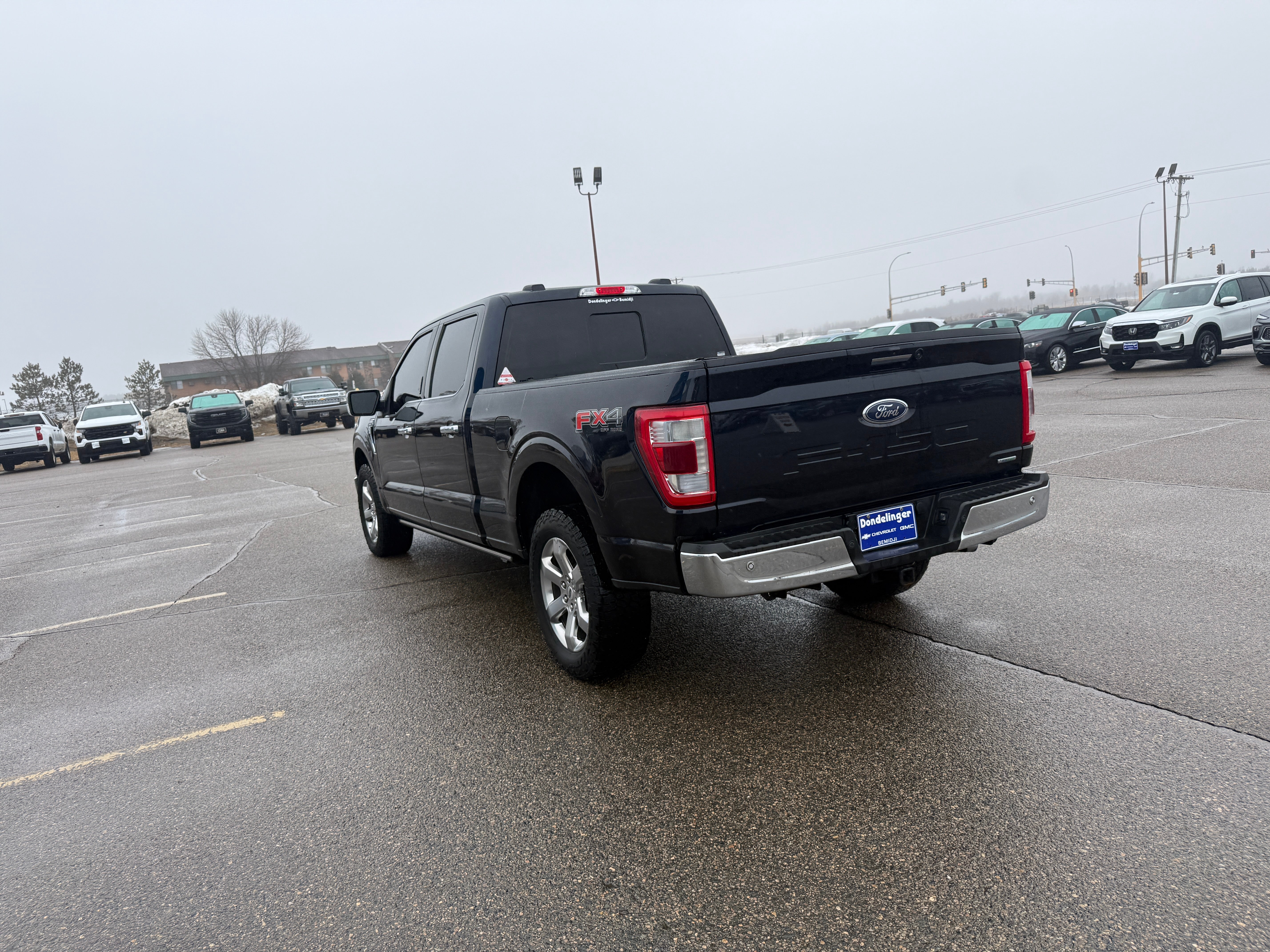 View vehicle photo 4