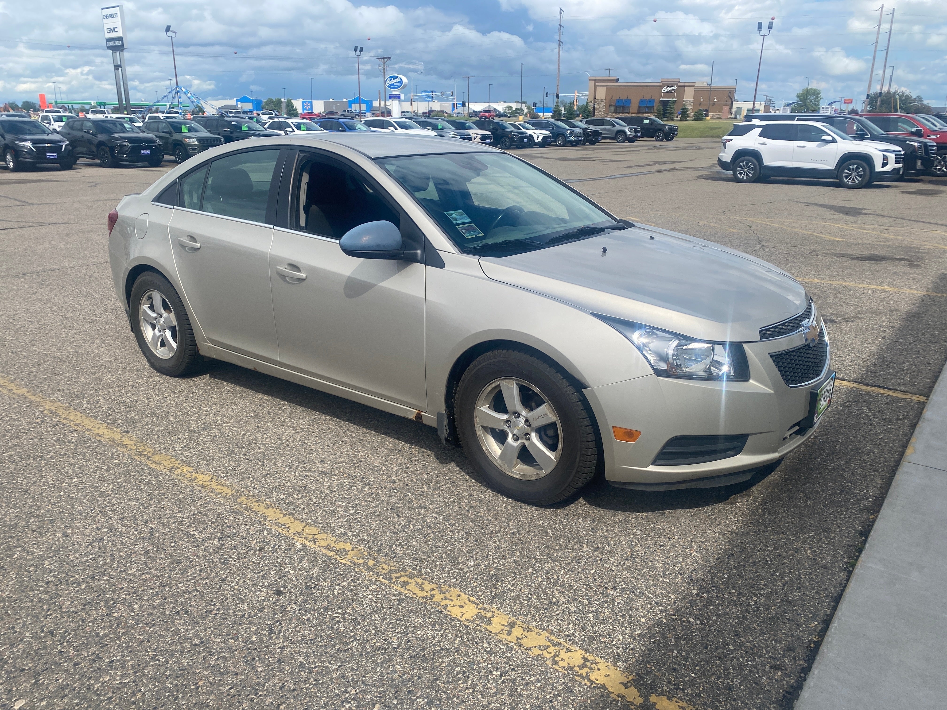 Champagne Silver Metallic 2014 Chevrolet Cruze 1LT Sedan FWD Sedan Front-Wheel Drive Automatic