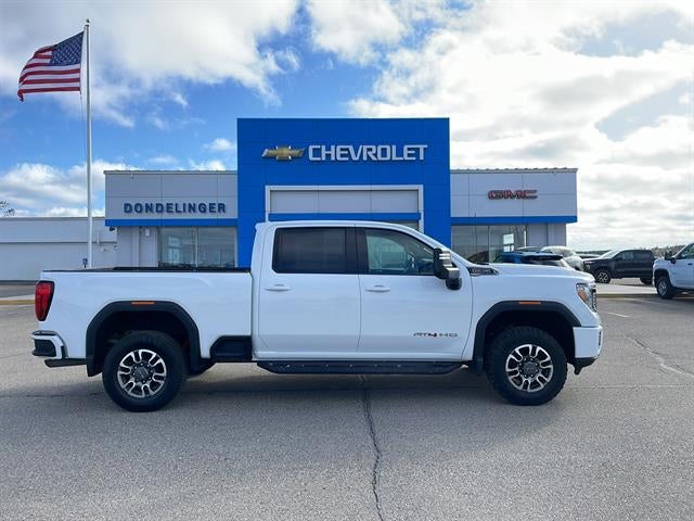  2022 GMC Sierra 2500HD AT4 Crew Cab 4WD   