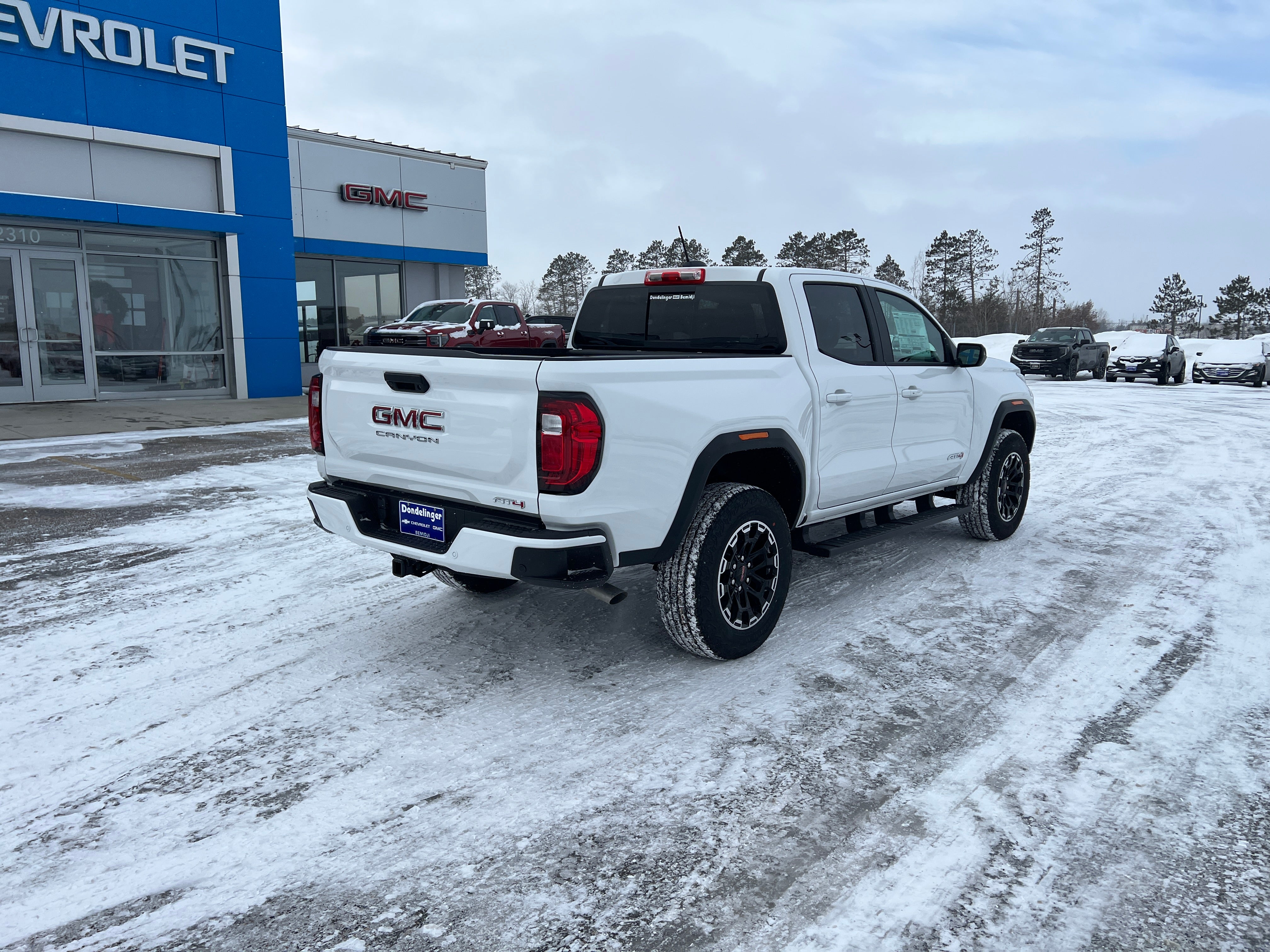 View vehicle photo 2