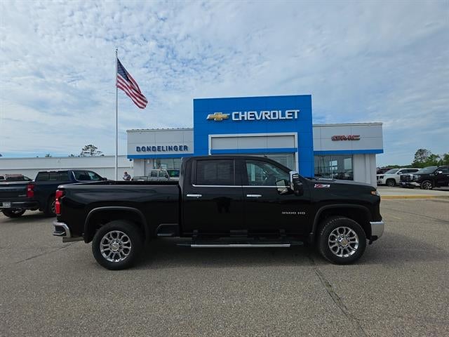  2025 Chevrolet Silverado 3500HD LTZ Crew Cab 4WD   