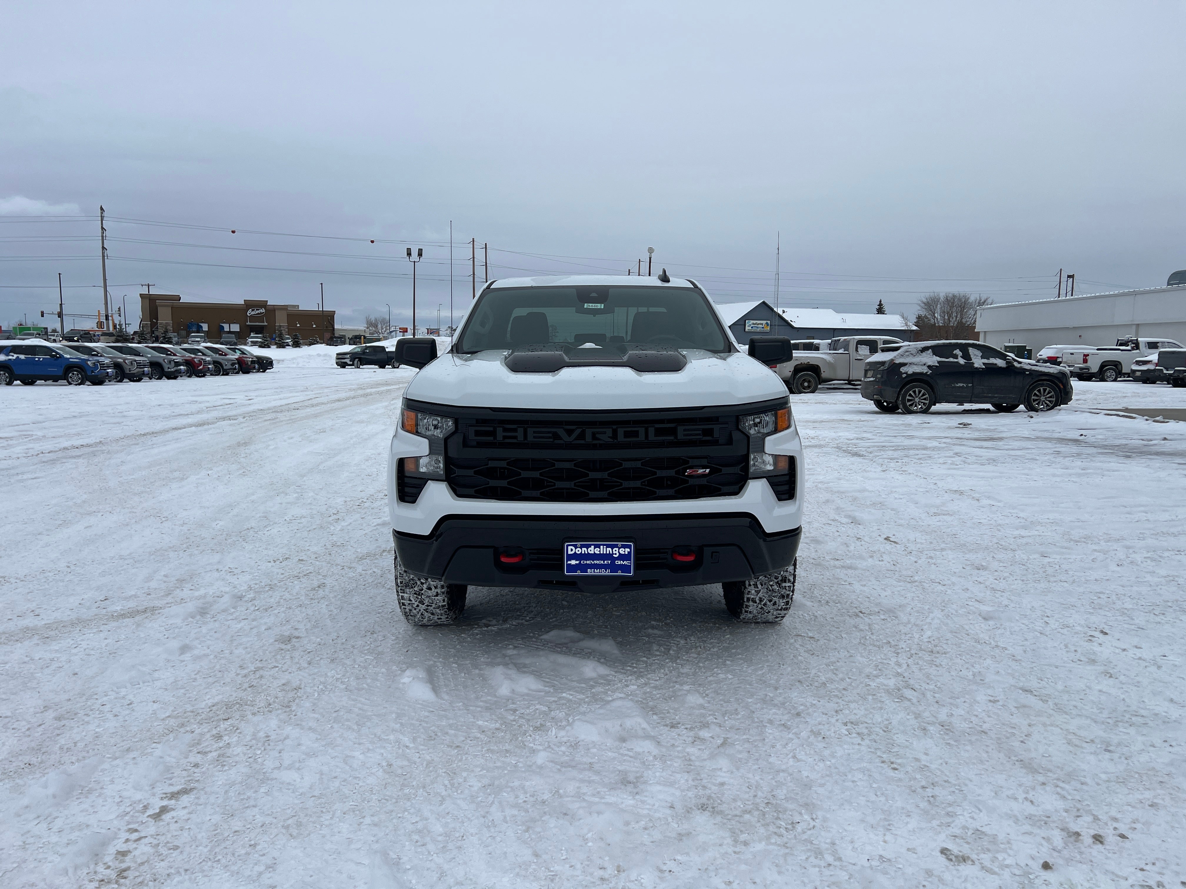 View vehicle photo 7