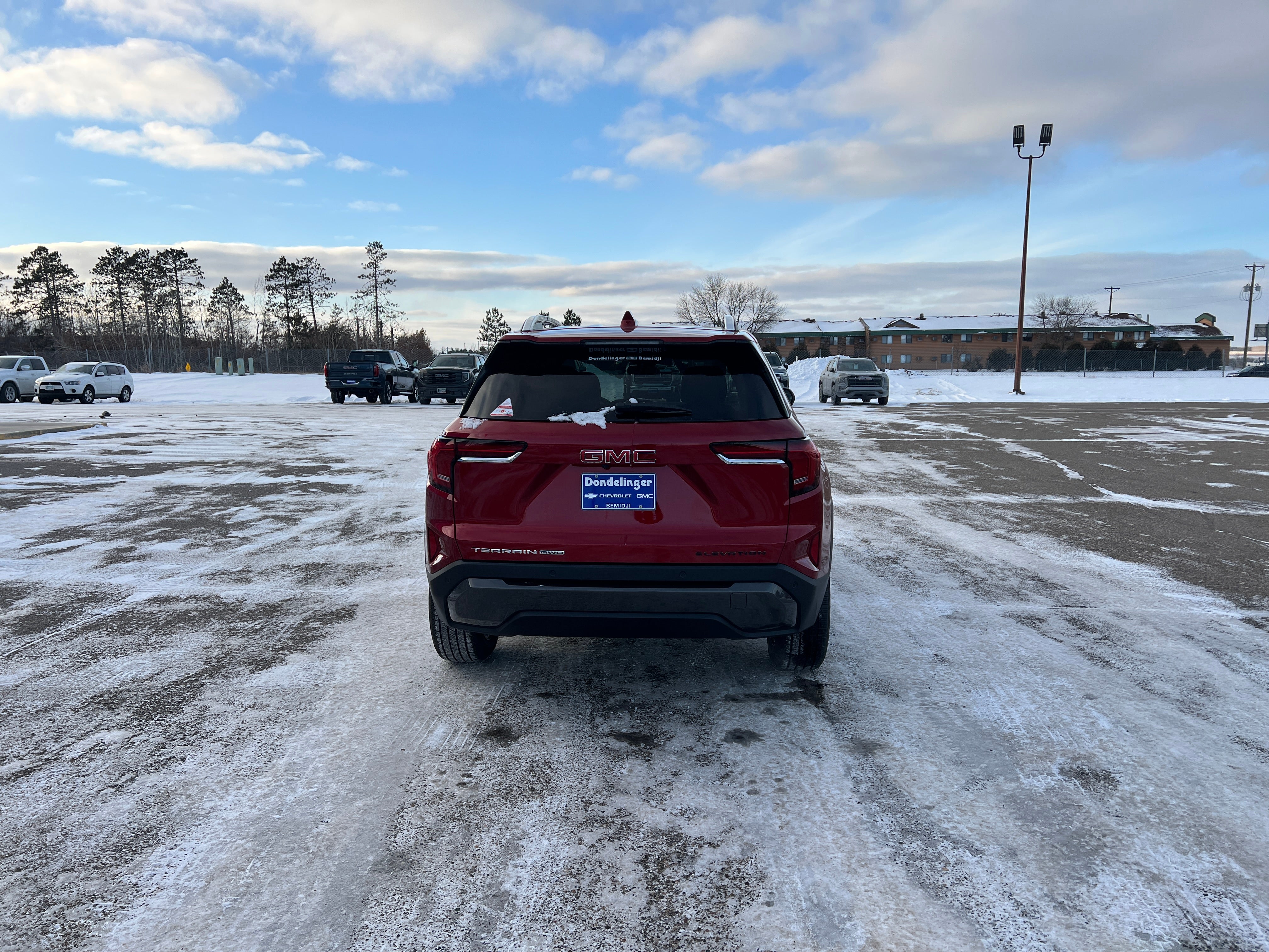 View vehicle photo 3