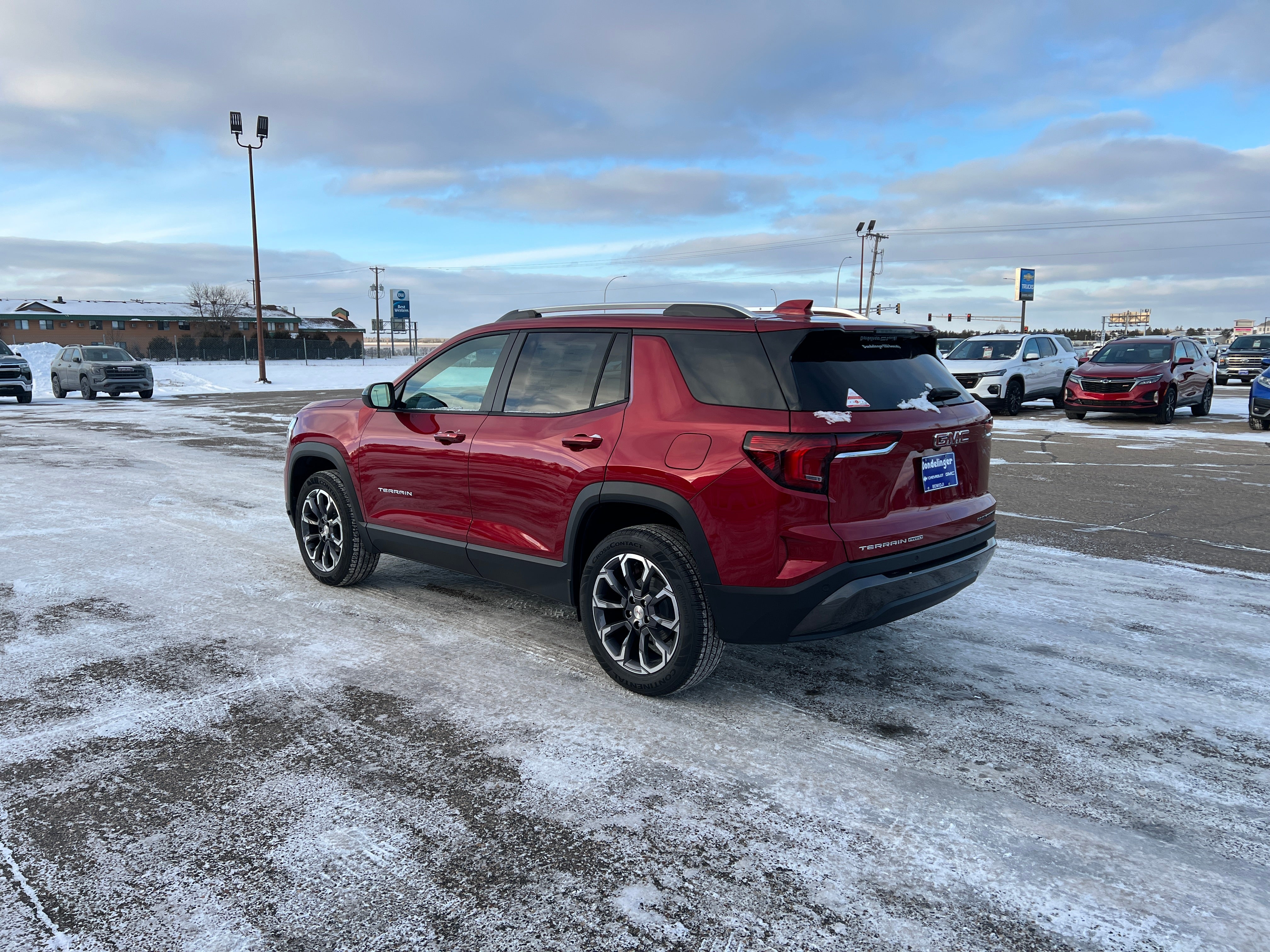 View vehicle photo 4