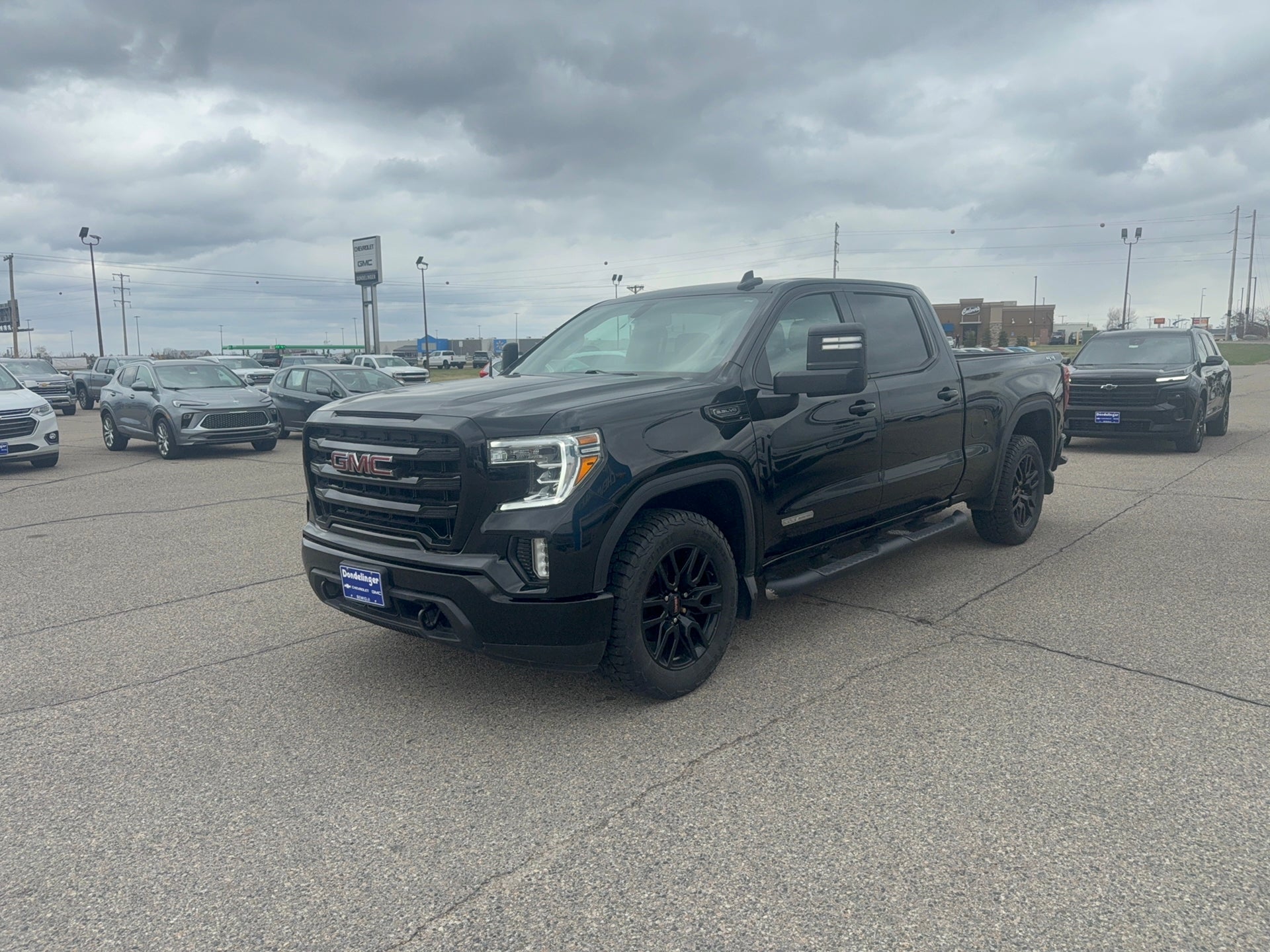 View vehicle photo 6