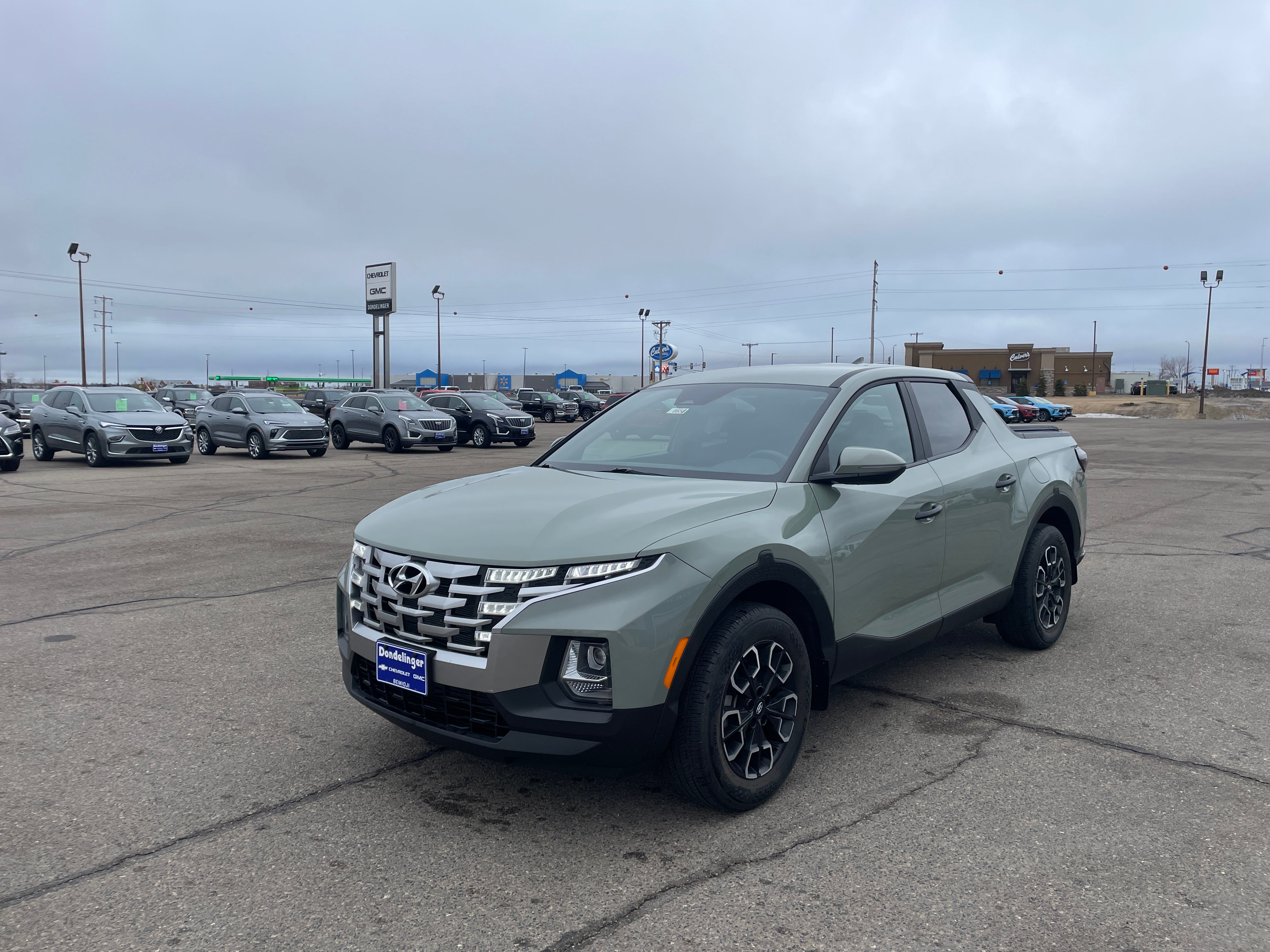 View vehicle photo 6