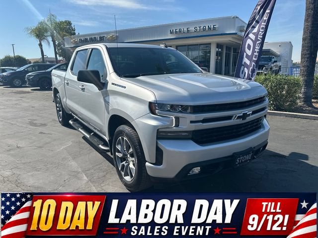 Silver Ice Metallic 2021 Chevrolet Silverado 1500 Pickup Truck 4X2 Automatic