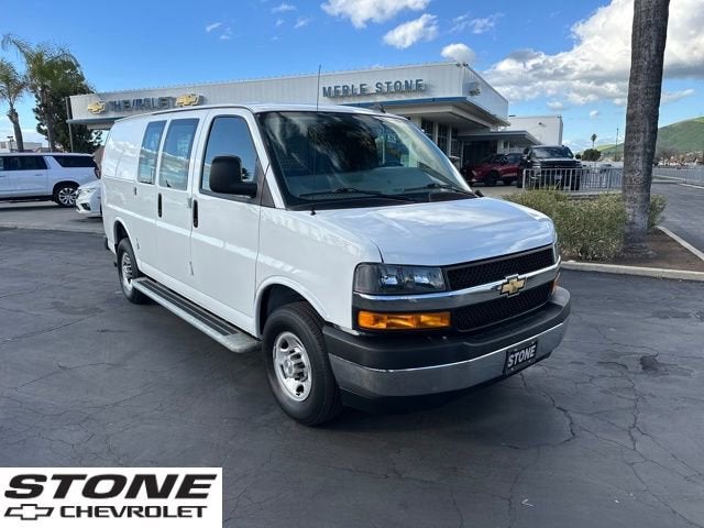 2024 Chevrolet Express Cargo 2500 RWD