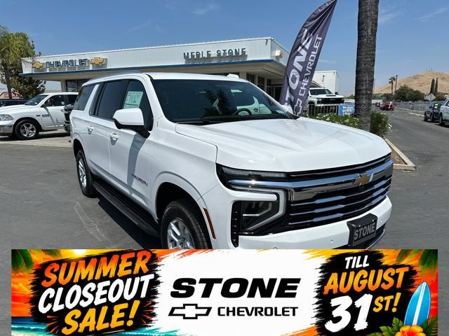 Summit White 2026 Chevrolet Suburban SUV / Crossover 4X2 Automatic