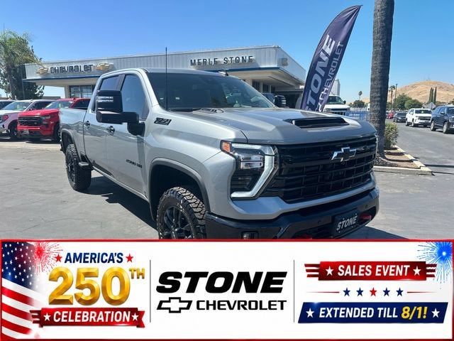 Sterling Gray Metallic 2026 Chevrolet Silverado 2500HD Pickup Truck Four-Wheel Drive Automatic