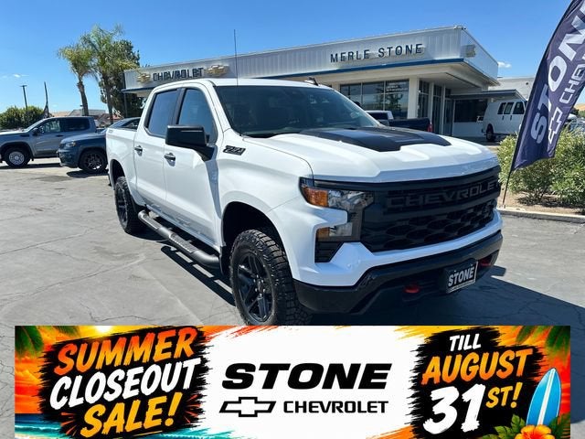 Summit White 2026 Chevrolet Silverado 1500 Pickup Truck Four-Wheel Drive Automatic