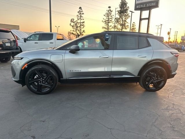 View vehicle photo 4