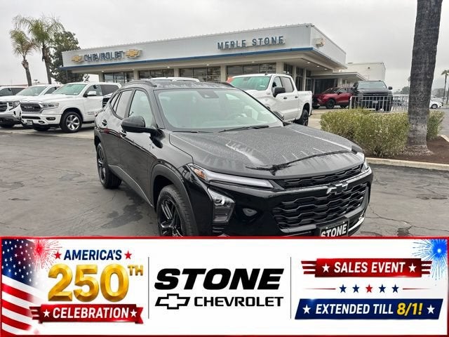Mosaic Black Metallic 2026 Chevrolet Trax SUV / Crossover Front-Wheel Drive Automatic