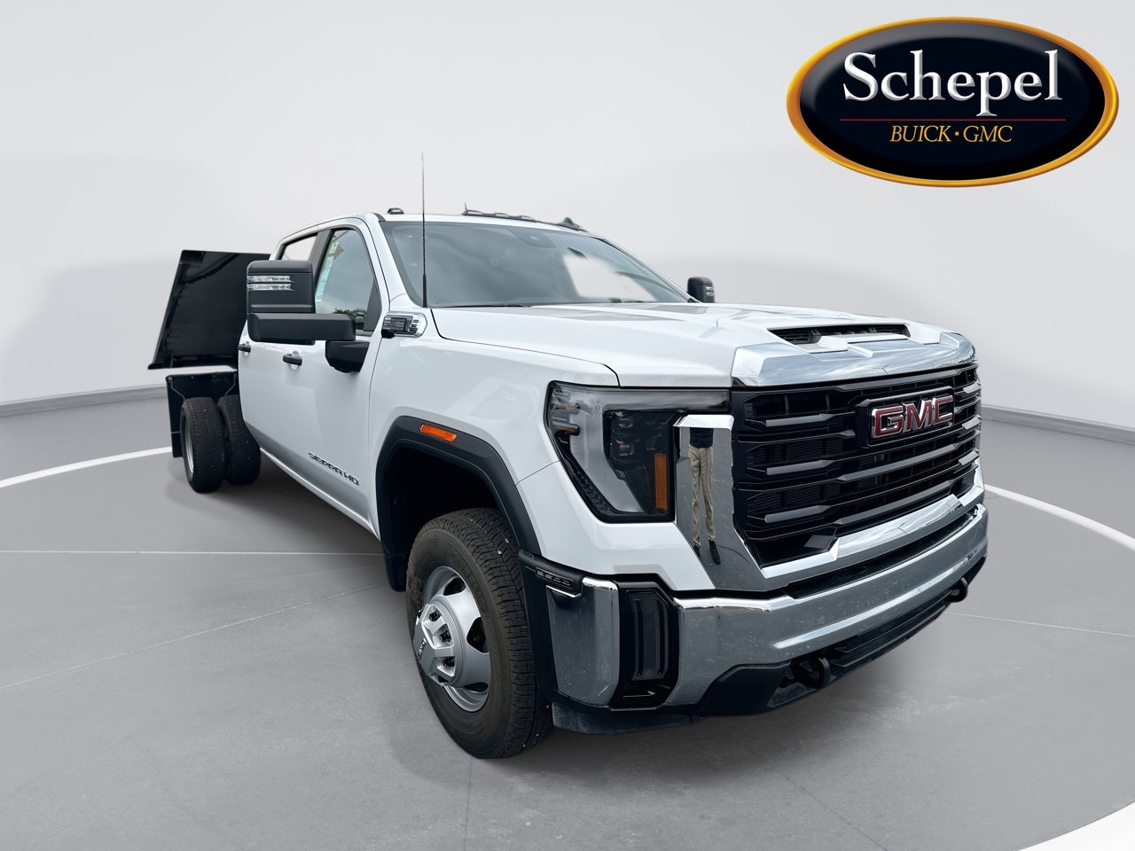 Summit White 2025 GMC Sierra 3500HD Chassis Pickup Truck Four-Wheel Drive Automatic