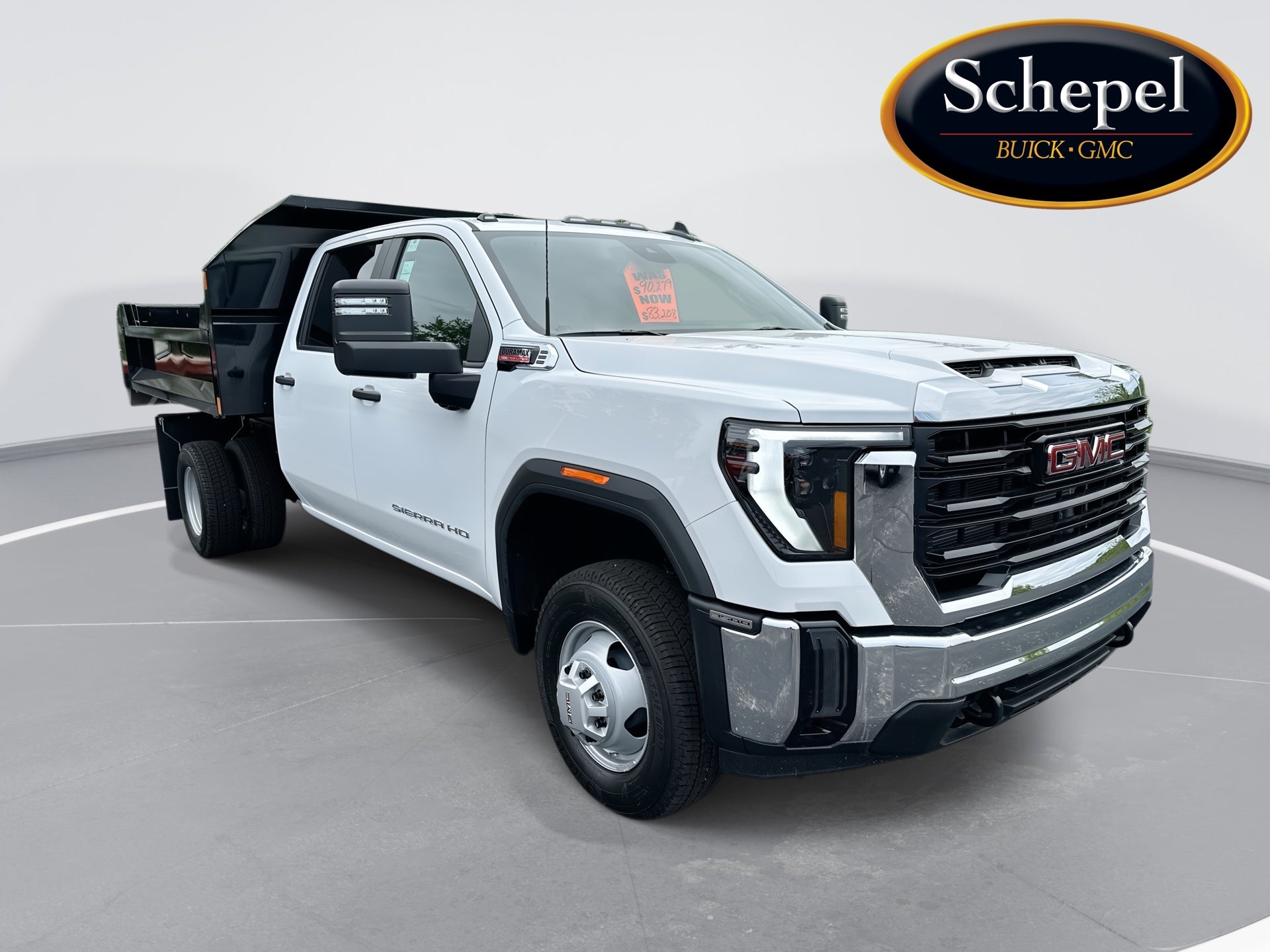 Summit White 2026 GMC Sierra 3500HD Chassis Pro Crew Cab 4WD Pickup Truck Four-Wheel Drive Automatic