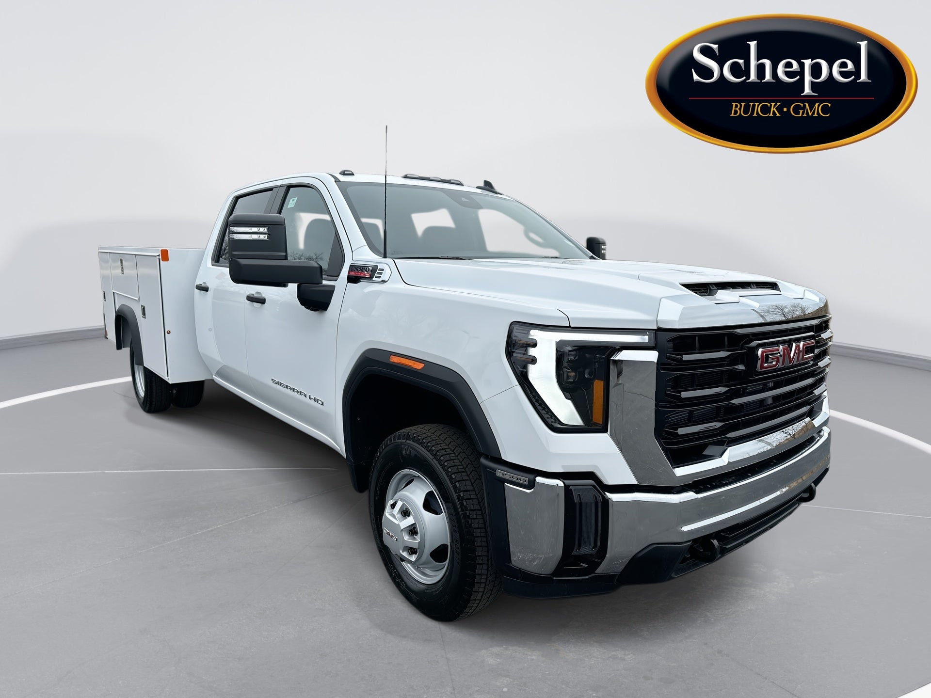 Summit White 2026 GMC Sierra 3500HD Chassis Pro Crew Cab 4WD Pickup Truck Four-Wheel Drive Automatic