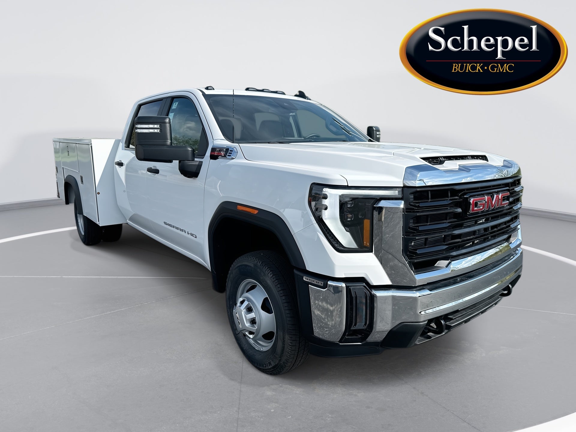 Summit White 2026 GMC Sierra 3500HD Chassis Pickup Truck Four-Wheel Drive Automatic