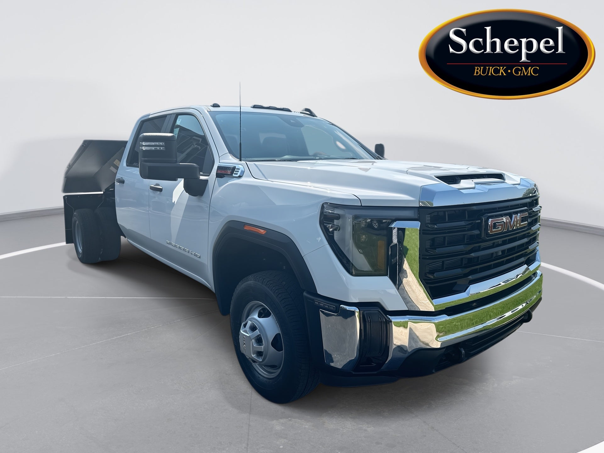 Summit White 2026 GMC Sierra 3500HD Chassis Pickup Truck Four-Wheel Drive Automatic