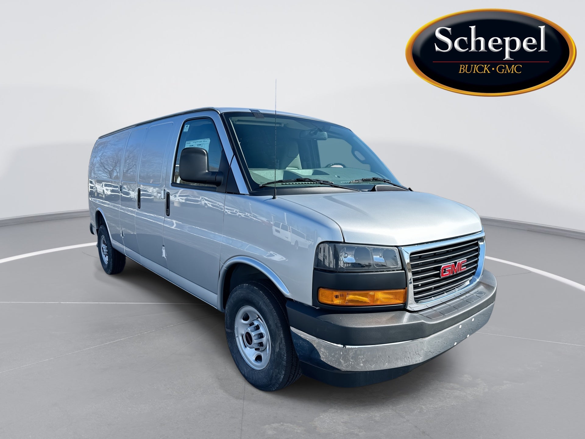 2026 GMC Savana Cargo 2500 RWD