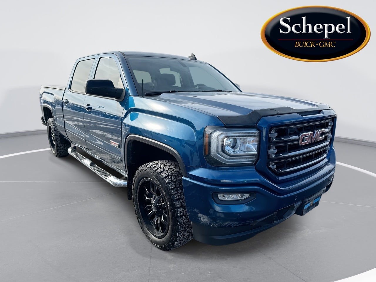 2018 GMC Sierra 1500 SLT Crew Cab 4WD