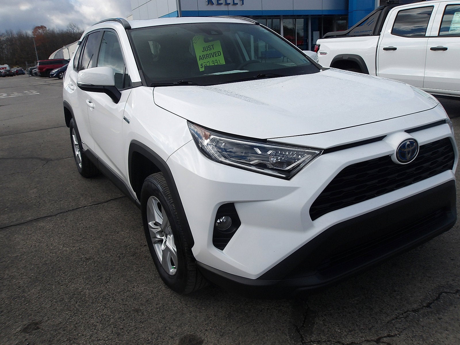 2021 Toyota RAV4 Hybrid XLE AWD
