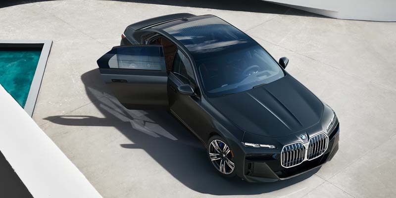 Get to Know the 2023 BMW 740i