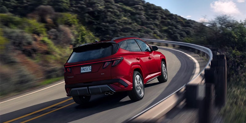 2025 Hyundai Tucson Hybrid vs 2025 Toyota RAV4 Hybrid