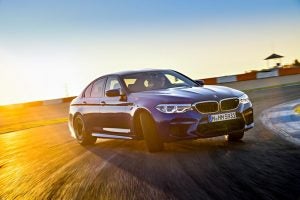 BMW_M5_091__mid