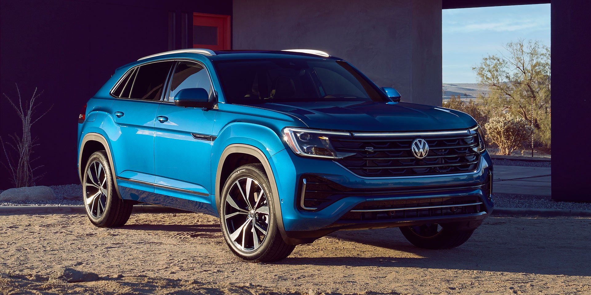 Honda Pilot vs VW Atlas 2024